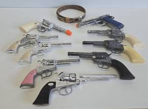 lot 339 image: Group of Assorted Toy Guns & Cap Guns