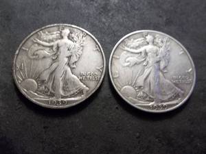 lot 46 image: 2-Walking Liberty Half Dollars 1939, 1939 S