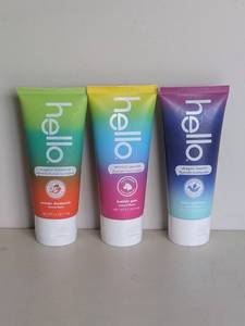 lot 107 image: HELLO TOOTHPASTE 3PK.