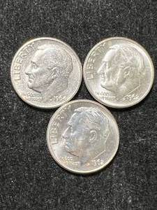 lot 54 image: 3 US BU ROOSEVELT DIMES 1962x2 1964