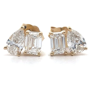 lot 36 image: 1 Carat Diamond Two-Stone Toi et Moi Stud Earrings in Yellow Gold VIDEO