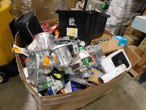 lot 62 image: WHOLESALE PALLET LOT OF GENERAL MERCHANDISE