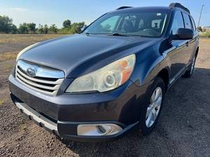 lot 3 image: 2011 Subaru Outback - 1 Owner