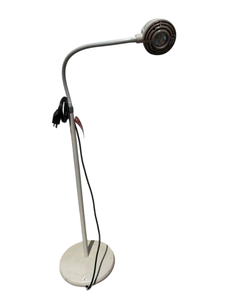 lot 75 image: Ritter by Midmark Gooseneck 152-001 Exam Light - In Great Working Condition