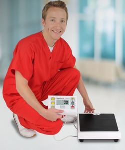 lot 33 image: Detecto PD100 ProDoc Digital Low-Profile Medical Physician Scale - Stable Base, Body Mass Index Calculation, High LCD Display - Great Condition