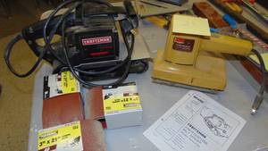 lot 23 image: Craftsman Belt Sander, Shopmate Sander and Belts