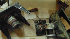 lot 36 image: Craftsman 2HP Router, Router Table and Acces