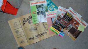 lot 124 image: South Dakota Lake Book and Electrical Repair Magazines