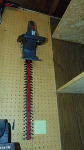 lot 158 image: Craftsman Electric Hedge Trimmer