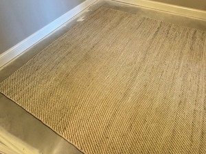 lot 45 image: Jute Area Rug 8 ft x 123 in in Very Good Condition