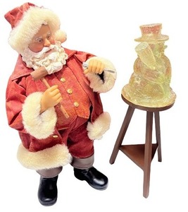 lot 81 image: Clothtique Santa with Ice Sculpture and Stand Figurine