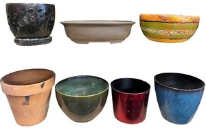 lot 129 image: Collection of 7 Assorted Ceramic and Metal Planters and Pots