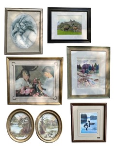 lot 209 image: Collection of 7 pieces of framed Artwork