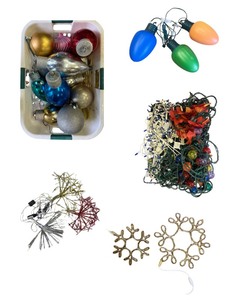 lot 150 image: Collection of Holiday and Novelty String Lights with Decorative Features