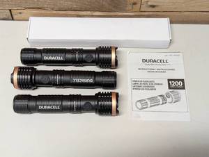 lot 137 image: Duracell 1200LM Hybrid LED Flashlight, 3-pack