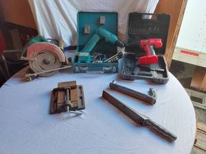 lot 5 image: Makita and Other Tools including Cordless Drills, Circular Saw, Rasps, and Vise