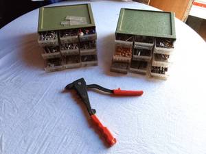 lot 15 image: Rivet Gun and Assorted Hardware
