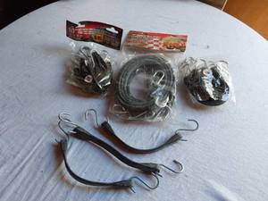 lot 25 image: Rubber Tarp Straps