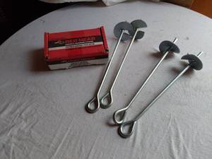 lot 29 image: ITW Redhead LDT 38 x 3 Concrete Anchors and Helical Anchors