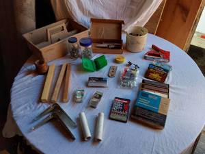 lot 50 image: Craftsman Buffing Compounds, Arrow T-50 Staples, and More