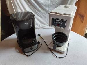 lot 70 image: Mr. Coffee Coffee Maker and Bunn Pour-O-Matic Coffee Maker - Untested