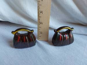 lot 142 image: Ceramic Handled Shakers Made in Japan