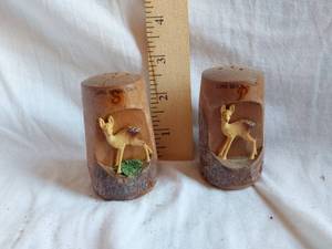 lot 163 image: Long Beach, CA Wooden Salt and Pepper Shaker Set with Deer Design