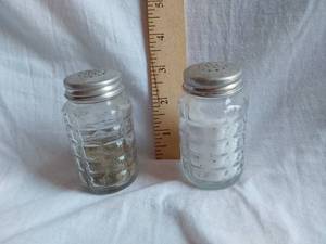 lot 197 image: Salt and Pepper Shaker Set with Metal Tops