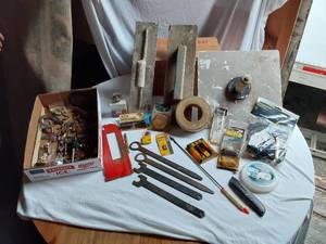 lot 247 image: DeWalt Phillips Bit Set, Trowels, Tool Wrenches, Putty Pencil, Mirror Holders, and Miscellaneous Fasteners