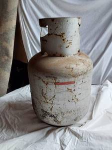 lot 273 image: Propane Tank