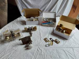 lot 274 image: Door Knob and Lock Sets Cylindrical Lockset, Brass Knobs, and Antique Porcelain Knob