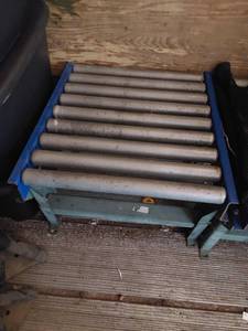 lot 287 image: Tabletop Roller Conveyor System  24x27