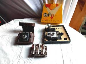 lot 306 image: Kodak Brownie Starlet Camera Outfit and Ansco Flash Clipper Camera