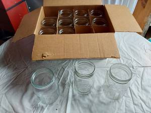 lot 331 image: Ball Wide Mouth Quart Jars