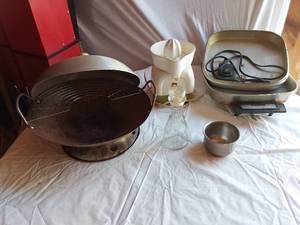 lot 349 image: Kenmore Electric Skillet, Proctor Juicer, Wok, and Glass Bottle