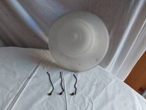 lot 424 image: Ceiling Light Globe with Chains