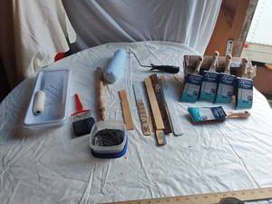lot 431 image: Zibra 2 Angled Paint Brushes, Paint Rollers, and Accessories