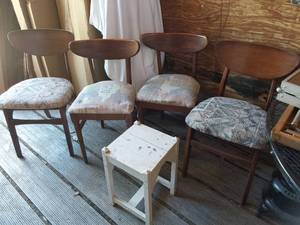 lot 451 image: Set of Vintage Wooden Dining Chairs and Small White Stool
