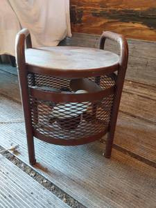 lot 454 image: Vintage Stool Electric Fan with Metal Cage and Handle