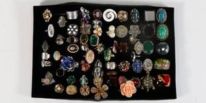 lot 19 image: Better Costume Jewelry - 50  Ring Lot
