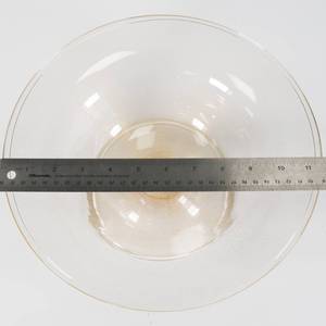 lot 46 image: Murano Gold Infused Dish 