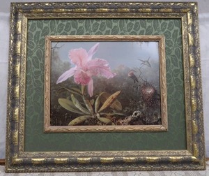 lot 3 image: STUNNING REPRODUCTION OF CATTLEYA ORCHID AND THREE HUMMINGBIRDS