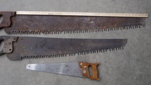 lot 23 image: 3 VINTAGE SAWS