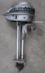 lot 107 image: VINTAGE WEVINRUDEW RANGER MOTOR