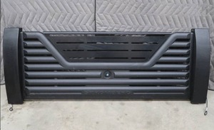 lot 0Q image: FORD HEAVY DUTY 5TH WHEEL VENTED TAILGATE