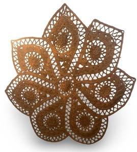 lot 3 image: Large Woven Rattan Wall Art in Floral Design