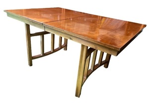 lot 1 image: Mid Century Walnut Dining Table