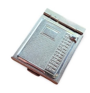 lot 114 image: Vintage Mid Century Pocket-Sized Rolodex - Gold Tone Metal Case