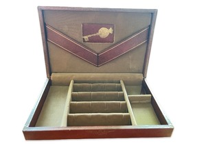 lot 120 image: Decorative Jewelry Box with Key Pendant Necklace