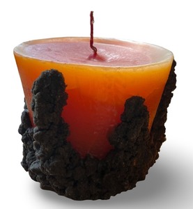 lot 134 image: Large Vintage Hand Crafted Sand Casted Candle
